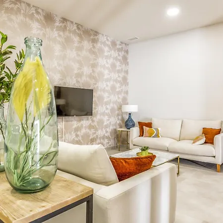 Apartment Vivi Homes - Luxor Gym, Pool, Terrace &