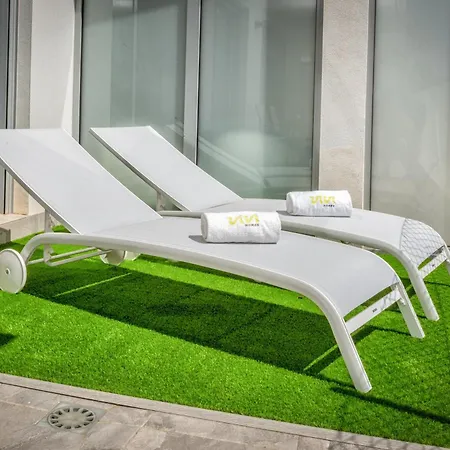 Vivi Homes - Luxor Gym, Pool, Terrace & Apartment Mijas