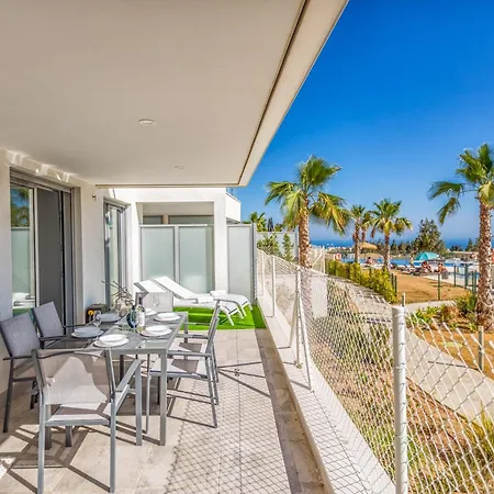 Vivi Homes - Luxor Gym, Pool, Terrace & Mijas