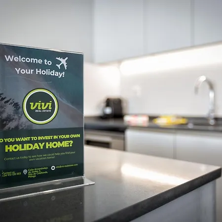 Vivi Homes - Luxor Gym, Pool, Terrace &